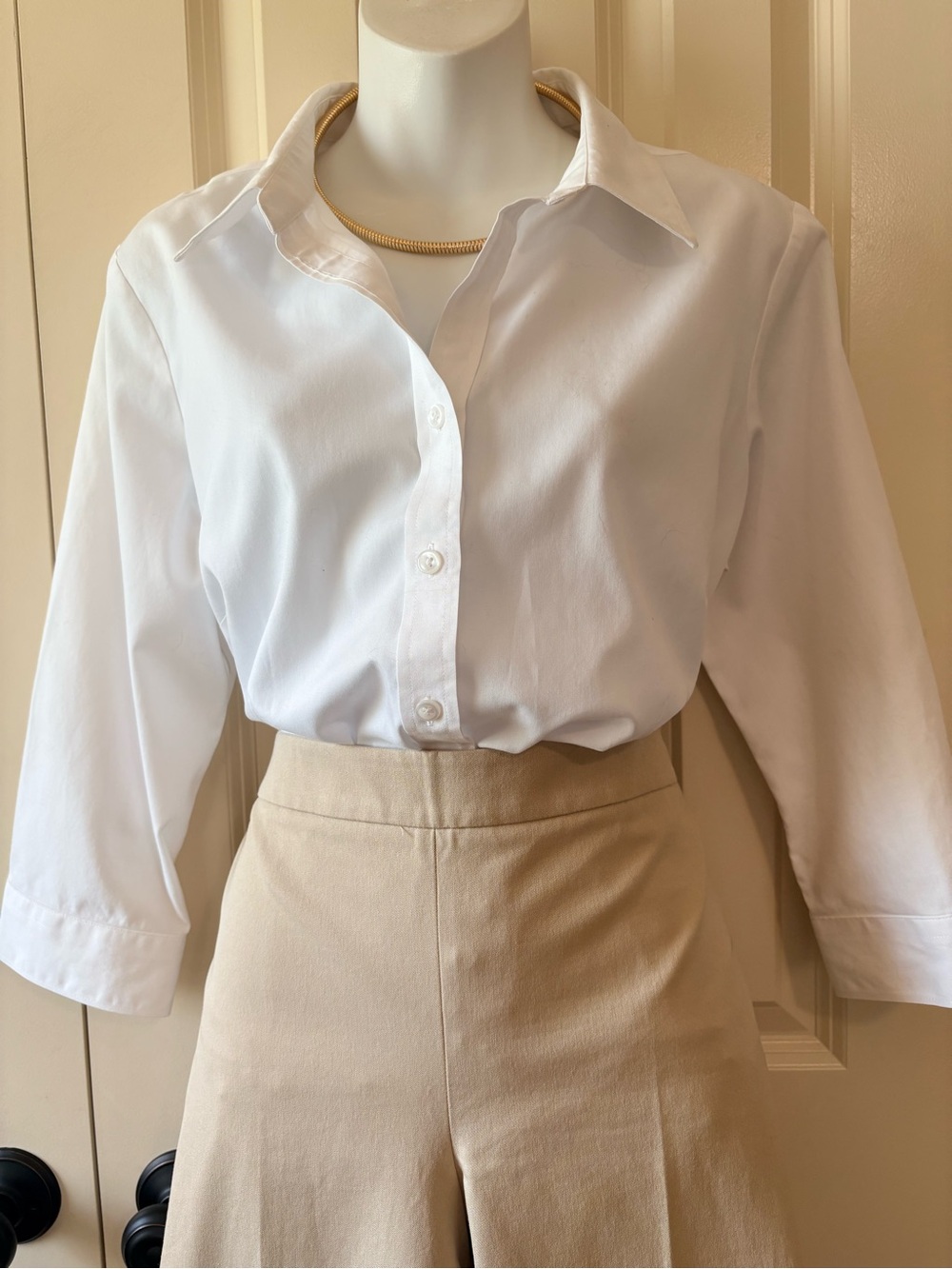 Coldwater Creek White Button-Front Collared Shirt, size XL no iron - Picture 2 of 5